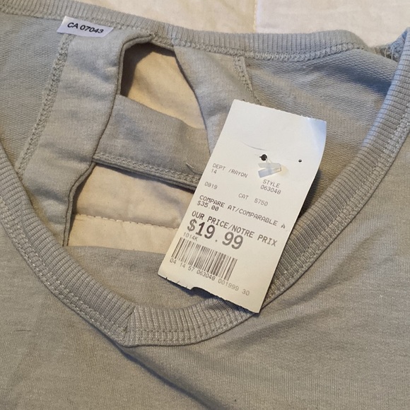 Balance Collection Yoga top - Picture 2 of 3